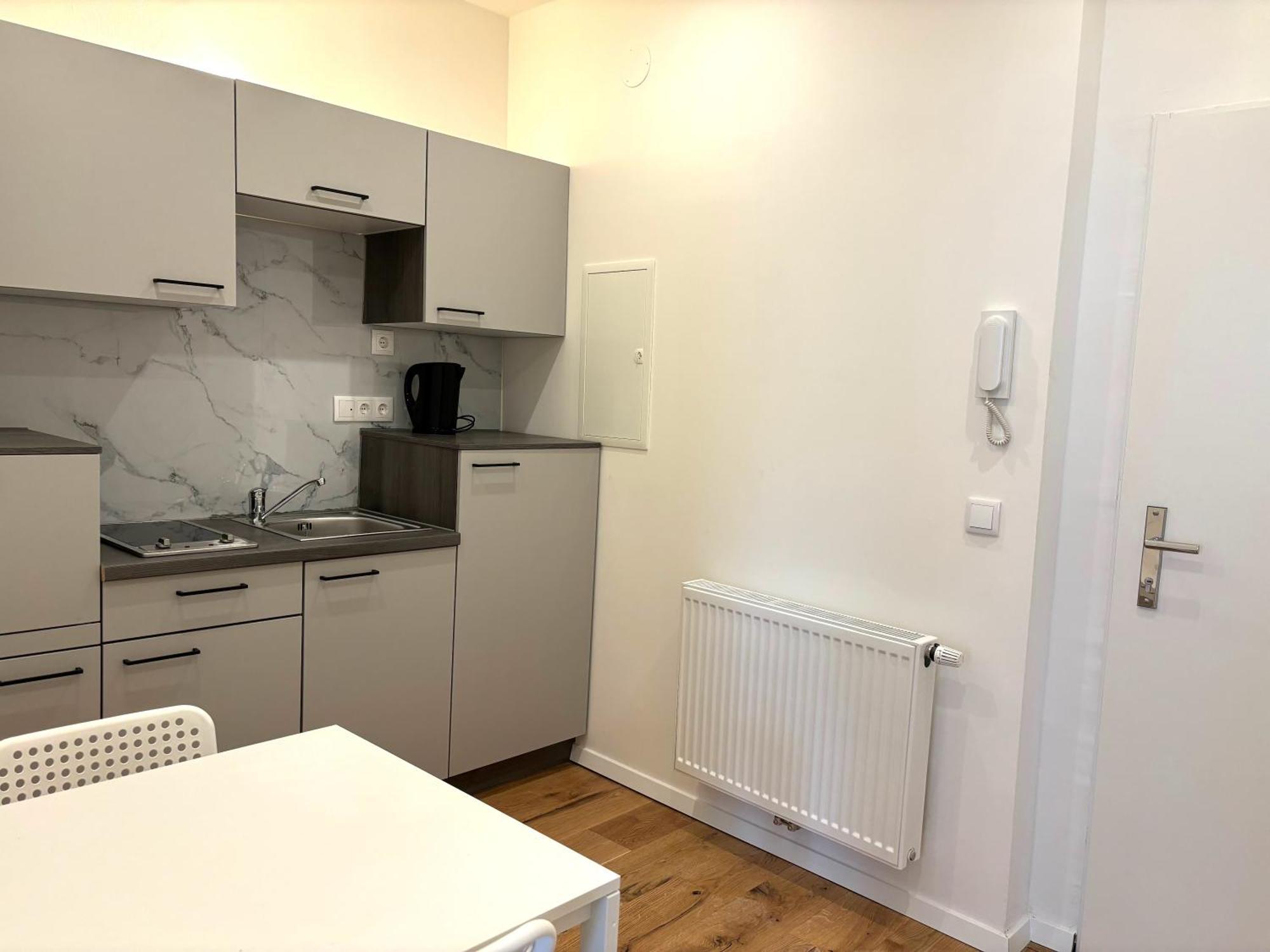 Traumhafte Wohnung Fuer 2, Walk In Dusche, Extra Kueche, Nespresso, Zentral Wien Eksteriør bilde